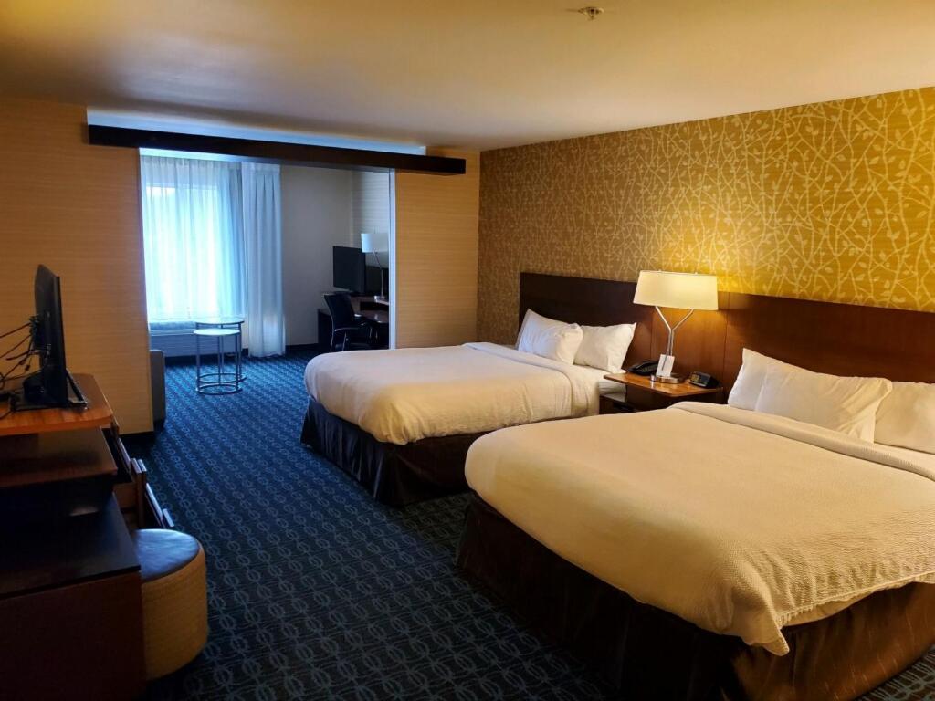 Fairfield Inn & Suites By Marriott Belle Vernon Exterior foto